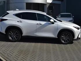 Lexus NX thumbnail 87