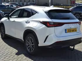 Lexus NX thumbnail 90