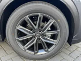 Lexus LBX thumbnail 52