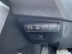 Toyota Corolla thumbnail 33