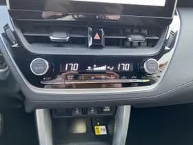 Toyota Corolla thumbnail 36