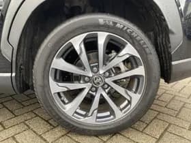 Toyota Corolla thumbnail 19