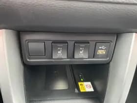 Toyota Corolla thumbnail 31