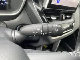 Toyota Corolla thumbnail 34