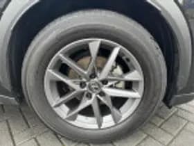 Lexus LBX thumbnail 48