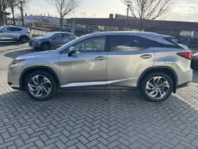 Lexus RX thumbnail 4