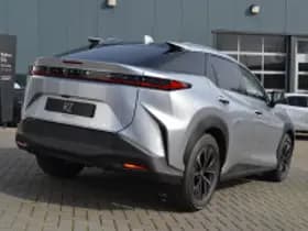 Lexus RZ thumbnail 3