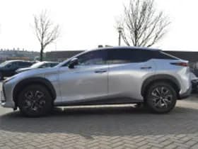 Lexus RZ thumbnail 6