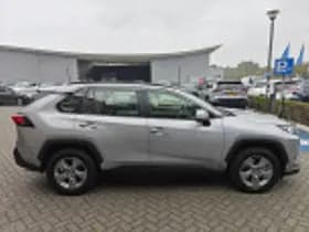 Toyota RAV4 thumbnail 37