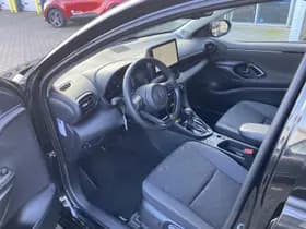Toyota Yaris thumbnail 17