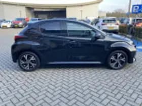 Toyota Yaris thumbnail 36