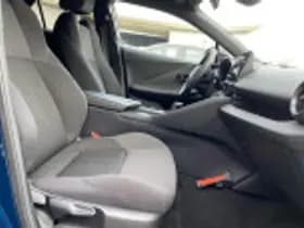 Toyota C hr thumbnail 43
