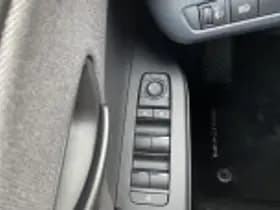 Toyota C hr thumbnail 49