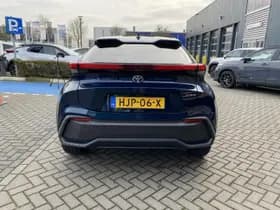 Toyota C hr thumbnail 10