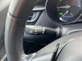 Toyota C hr thumbnail 60