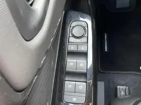 Toyota Urban cruiser thumbnail 35