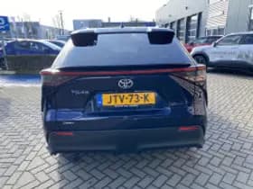 Toyota bZ4X thumbnail 5
