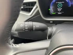 Toyota Corolla thumbnail 34