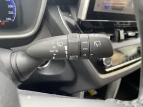 Toyota Corolla thumbnail 35