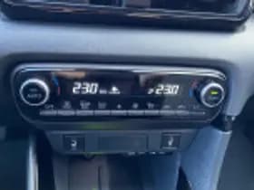 Toyota Yaris thumbnail 61