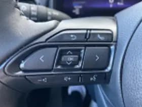 Toyota Yaris thumbnail 64