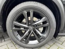 Lexus NX thumbnail 50