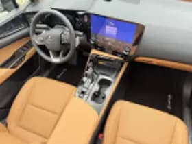 Lexus NX thumbnail 71