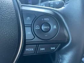 Toyota Corolla thumbnail 31