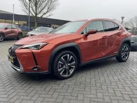 Lexus UX thumbnail 13