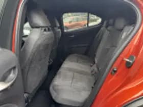 Lexus UX thumbnail 67