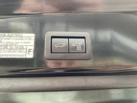 Toyota Corolla thumbnail 14