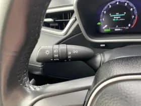 Toyota Corolla thumbnail 34