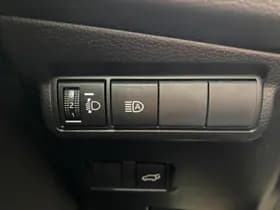 Toyota Corolla thumbnail 37
