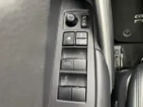Toyota Corolla thumbnail 69