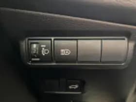Toyota Corolla thumbnail 70