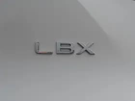 Lexus LBX thumbnail 17