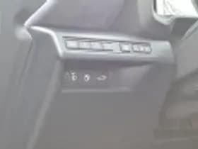 Lexus LBX thumbnail 60