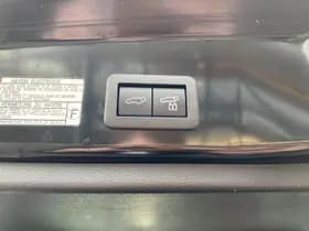 Toyota Corolla thumbnail 14