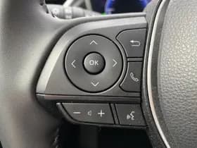 Toyota Corolla thumbnail 25