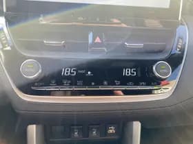 Toyota Corolla thumbnail 30