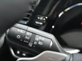 Lexus NX thumbnail 33