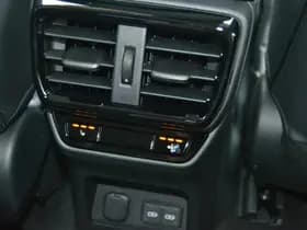 Lexus NX thumbnail 41