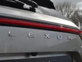 Lexus NX thumbnail 56
