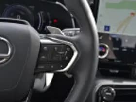 Lexus NX thumbnail 69