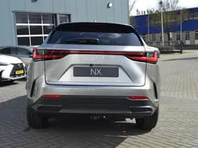 Lexus NX thumbnail 10