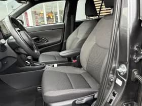 Toyota Yaris Cross thumbnail 17