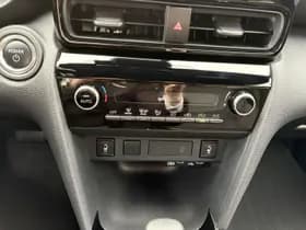 Toyota Yaris Cross thumbnail 24