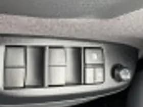 Toyota Yaris Cross thumbnail 52