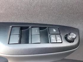 Toyota Yaris Cross thumbnail 18