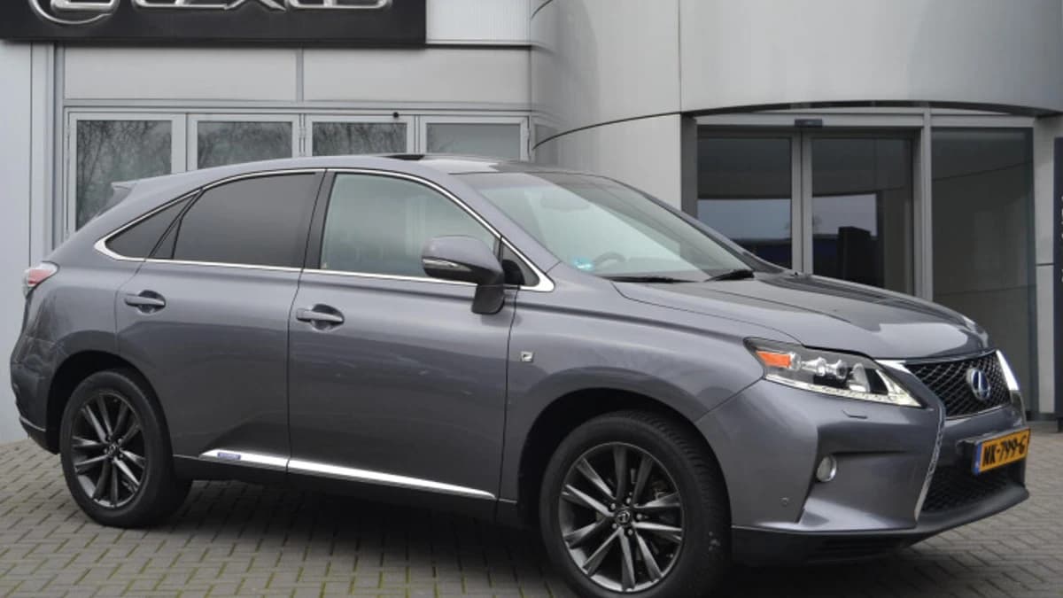 Lexus RX — foto 1